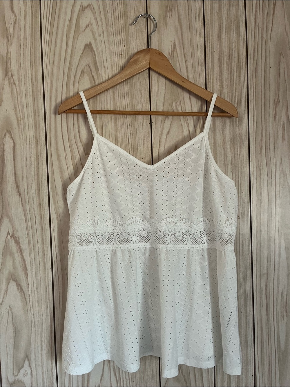 White Eyelet Lace Trim Cami Tank